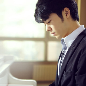 女生扒开🍑让我进去
